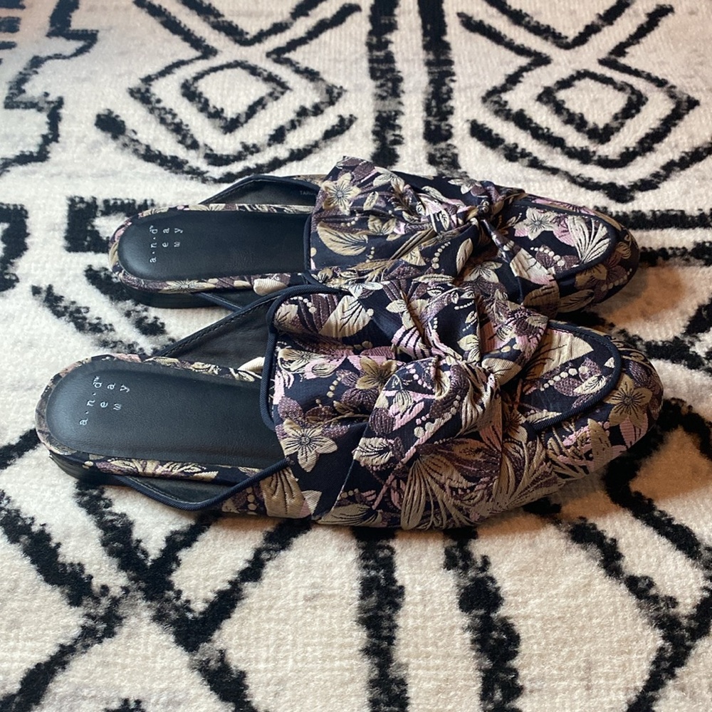 A New Day Target Floral Mules Sz 10 - Picture 2 of 5